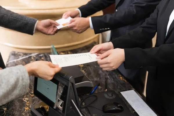 酒店会员卡可以查记录吗？详解流程与注意事项