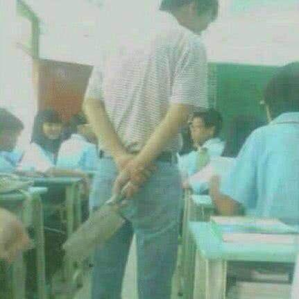 揭秘QQ聊天记录，如何巧妙查看男（女）朋友与他人的秘密对话
