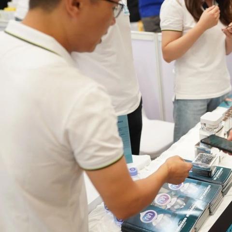 多品牌化妆品连锁店的繁荣之道