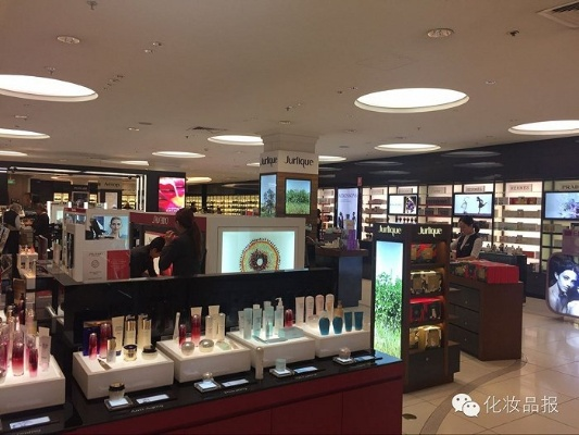 揭秘品牌化妆品线下店的魅力与挑战