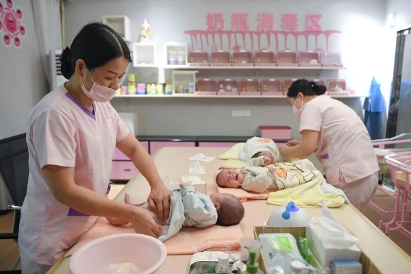 珠海母婴服务品牌—专业与温馨的育儿伴侣
