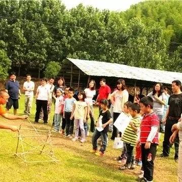 户外品牌英文名称的演变与全球影响
