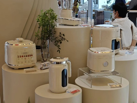 小家电品牌精选指南，从实用到奢华，满足您的生活需求