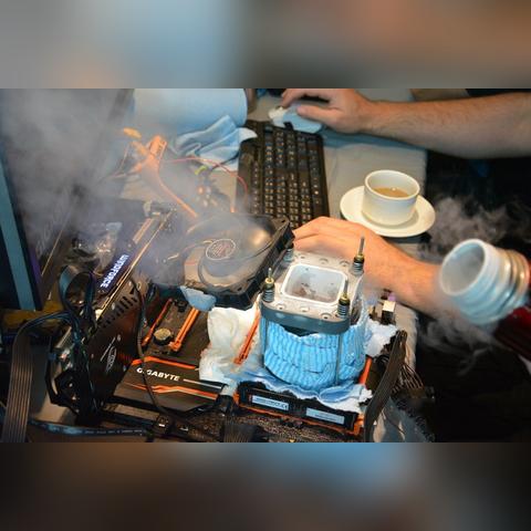 一线品牌电脑主板，性能与稳定性的完美结合
