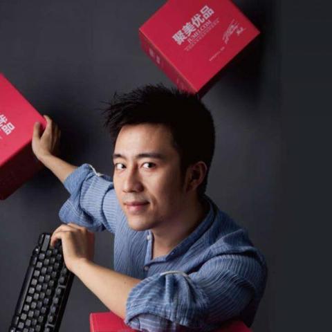 揭秘全球化妆品牌的辉煌与挑战