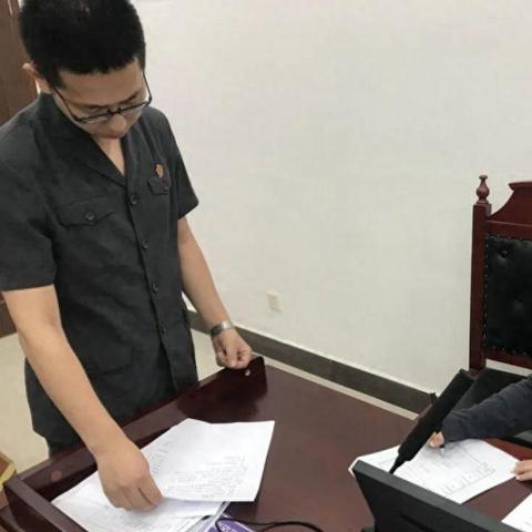 揭秘微信聊天记录，如何查询老公已删除的对话内容？