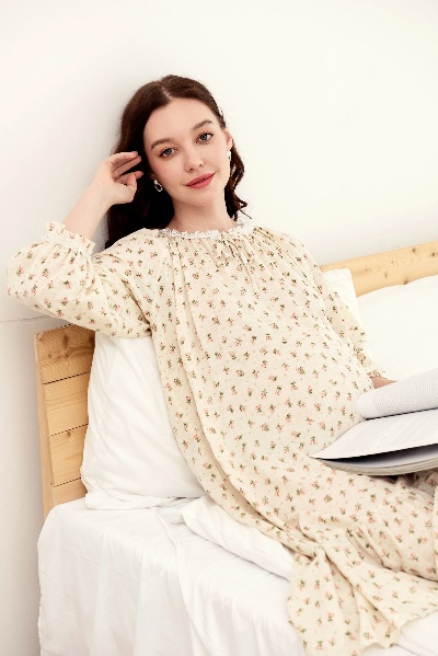 孕期舒适与时尚的完美结合—孕妇家居服品牌探索