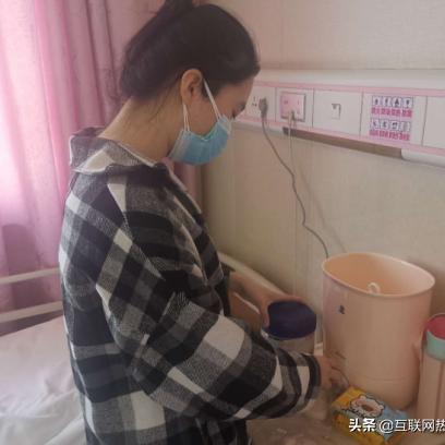 武汉品牌大楼中的母婴专营店