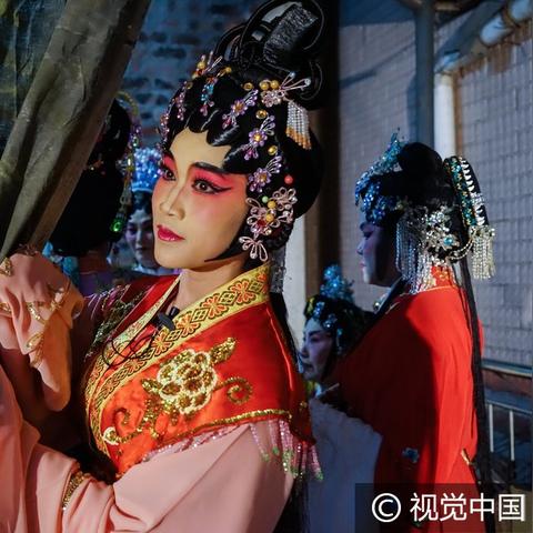 南宁化妆品牌，美丽与创意的融合